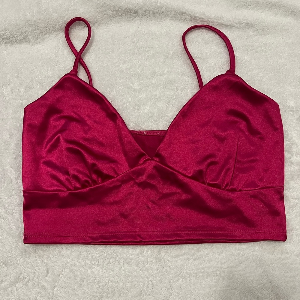 Hot pink Windsor going out top